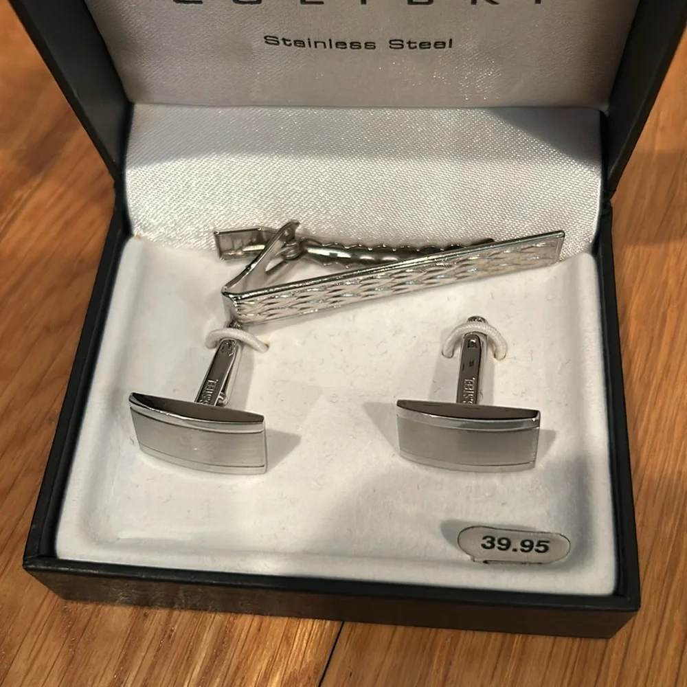 Colibri Shirt Cufflink / Cuff Link and Tie Holder with Box